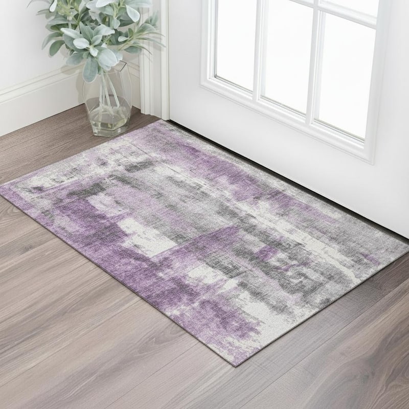 HomeRoots Abstract Transitional Rectangle Area Rug - 3' X 5' - 3' X 5'