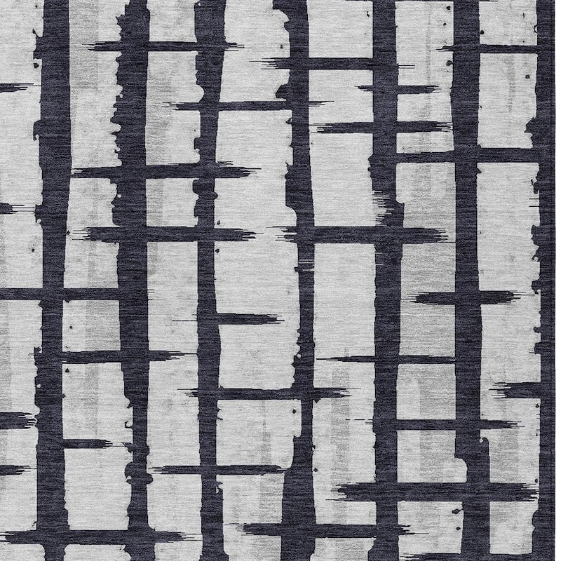HomeRoots Striped Transitional Rectangle Outdoor Rug