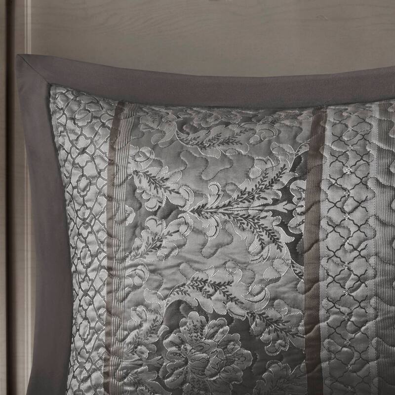 Madison Park Venetian Oversized 5-Piece Jacquard Bedspread Quilt Set with Matching Shams and Embroidered Throw Pillows