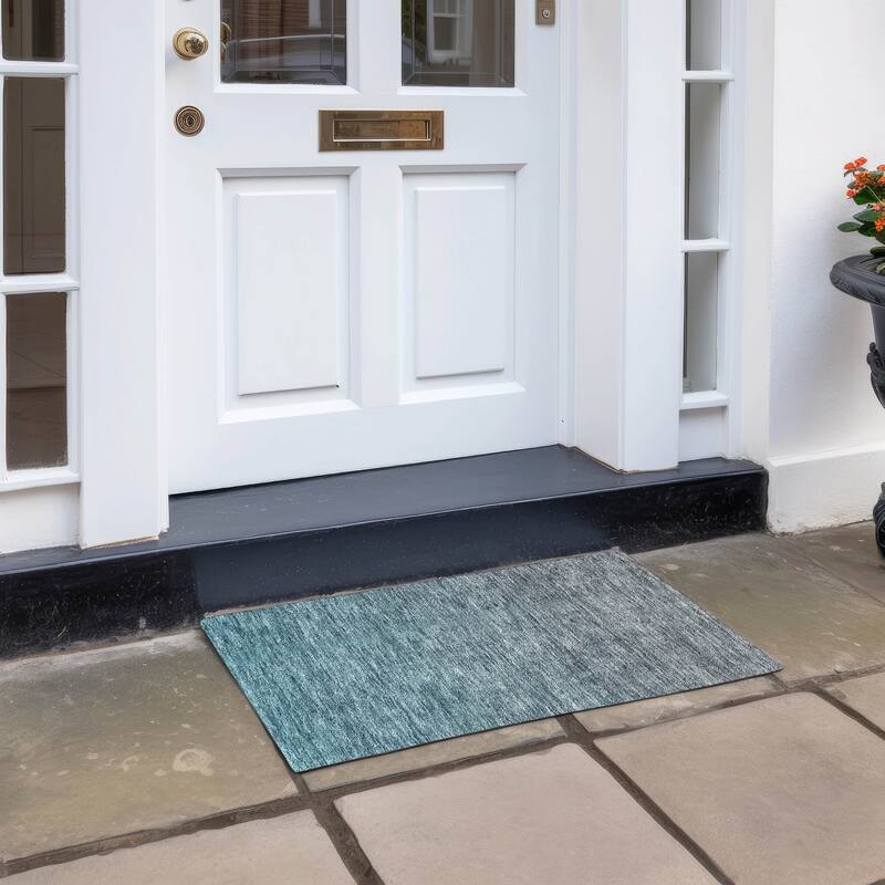 Machine Washable Indoor/ Outdoor Chantille Solid Ombre Rug - Teal - 1'8" x 2'6"