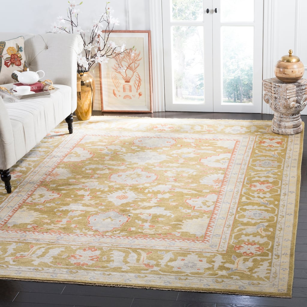 SAFAVIEH Couture Hand-knotted Sultanabad Anemarie Traditional Oriental Wool Rug