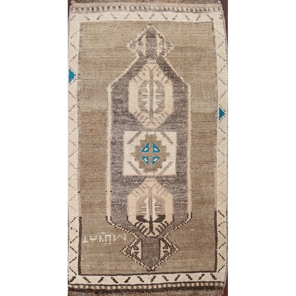 Vintage Anatolian Turkish Oriental Area Rug Hand-knotted Wool Carpet - 1'7" x 2'8"