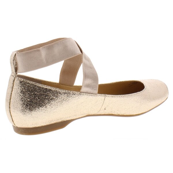 flats with ankle wrap