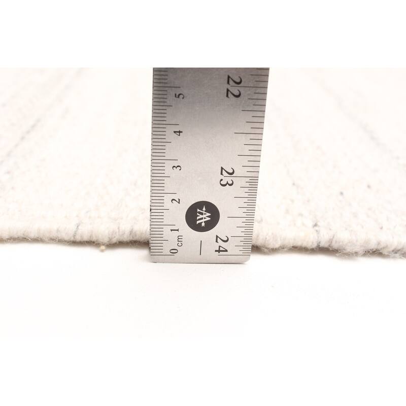 ECARPETGALLERY Flat-Weave Ankara FW Ivory Wool Kilim - 5'0 x 7'6