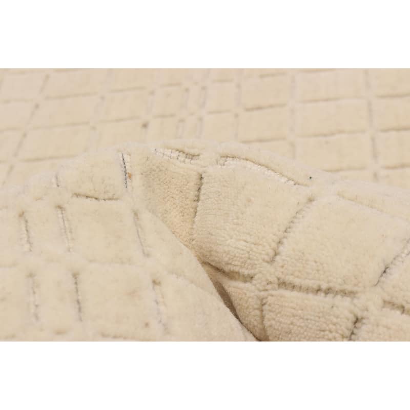 Kashkuli Gabbeh Ivory Rug 3'11" x 3'11" - 3'11 x 3'11