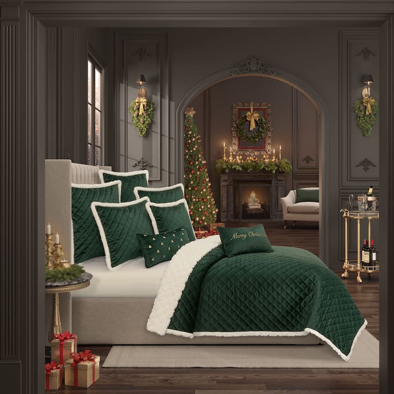 J. Queen New York Casey Sherpa Quilt Set - Evergreen - Full - Queen