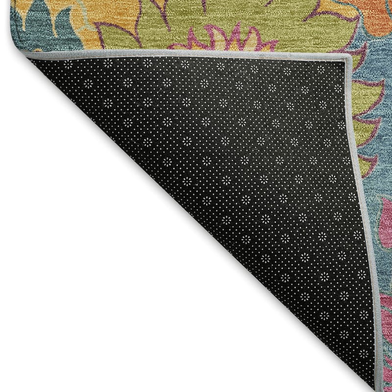 Machine Washable Indoor/ Outdoor Modern Floral Chantille Rug