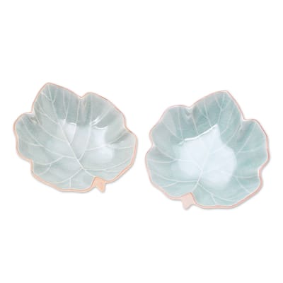 Novica Handmade Ivy Leaves Celadon Ceramic Serving Bowls (Pair)