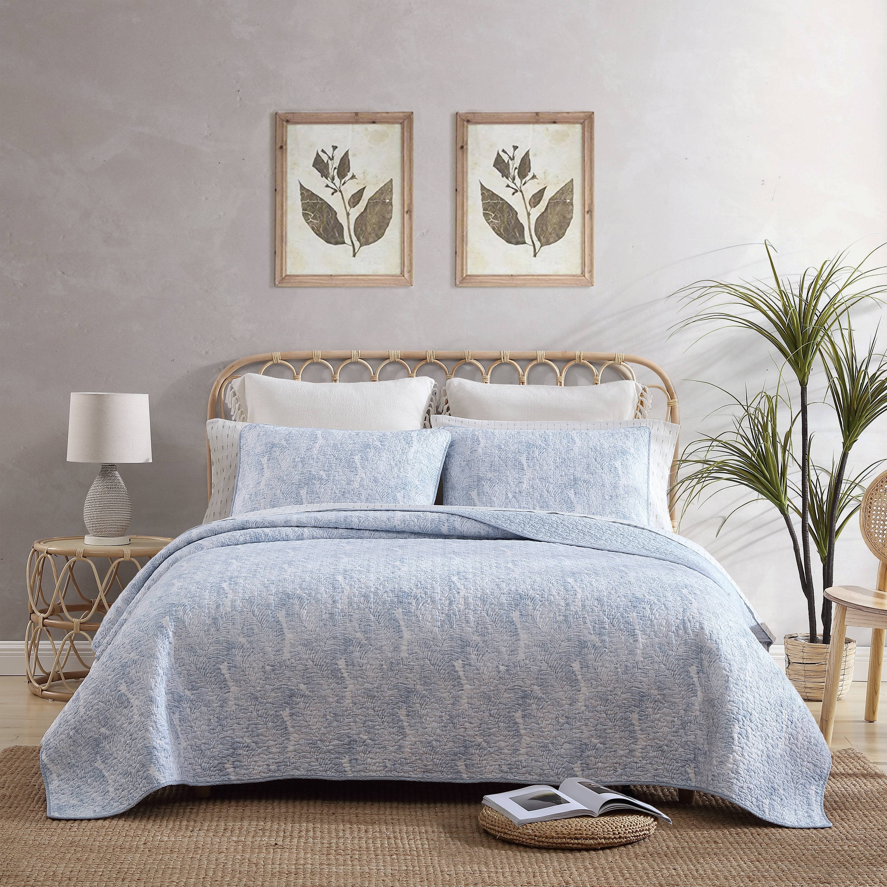 Tommy Bahama Distressed Water Leaves Textured Cotton Bedding (Blue, 3 Piece Set)