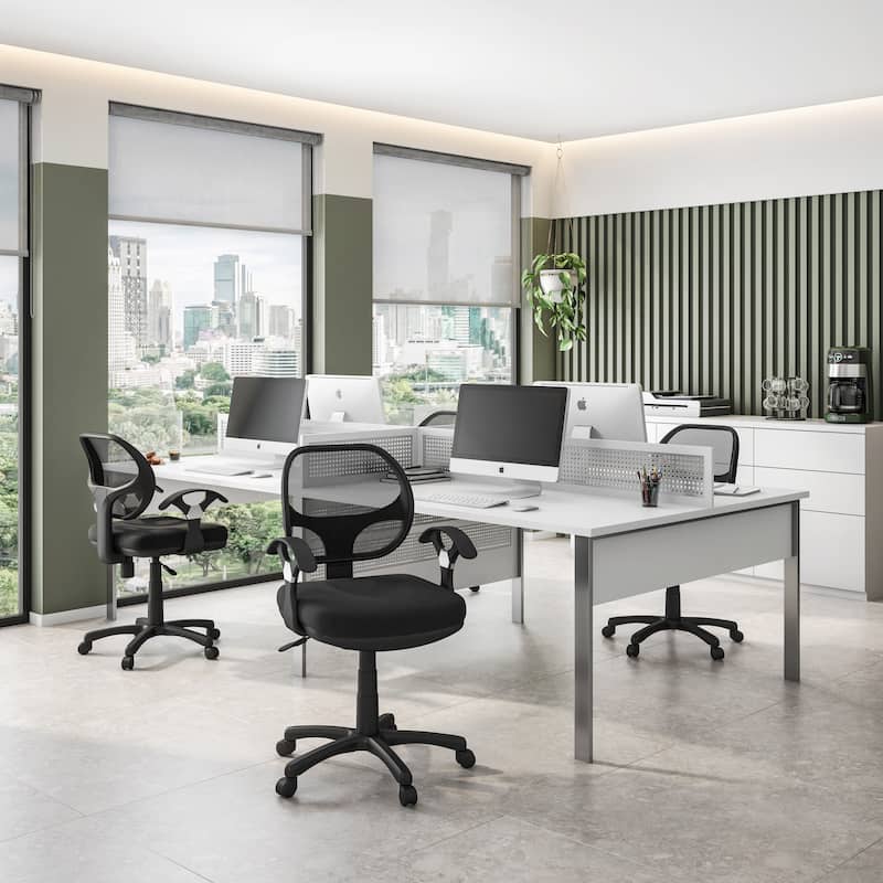 Comfortable and Adjustable Office Chair with Ergonomic Design and High-Quality Materials. - Black-1