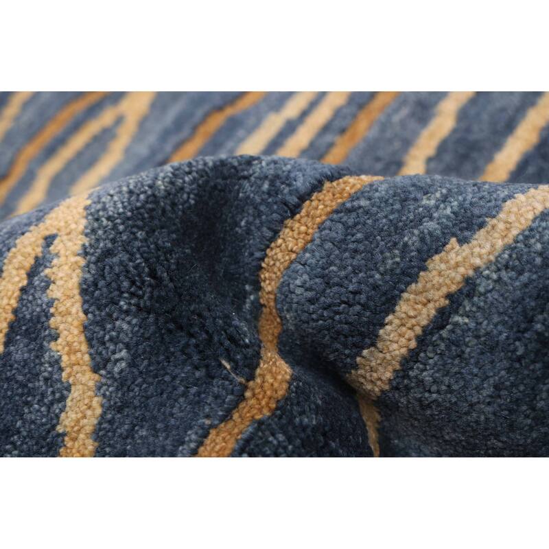 ECARPETGALLERY Hand-knotted Peshawar Ziegler Navy Wool Rug - 5'2 x 7'3