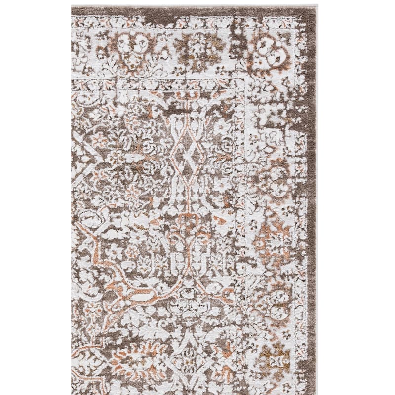 SAFAVIEH Leonette Saaskia Vintage Distressed Rug