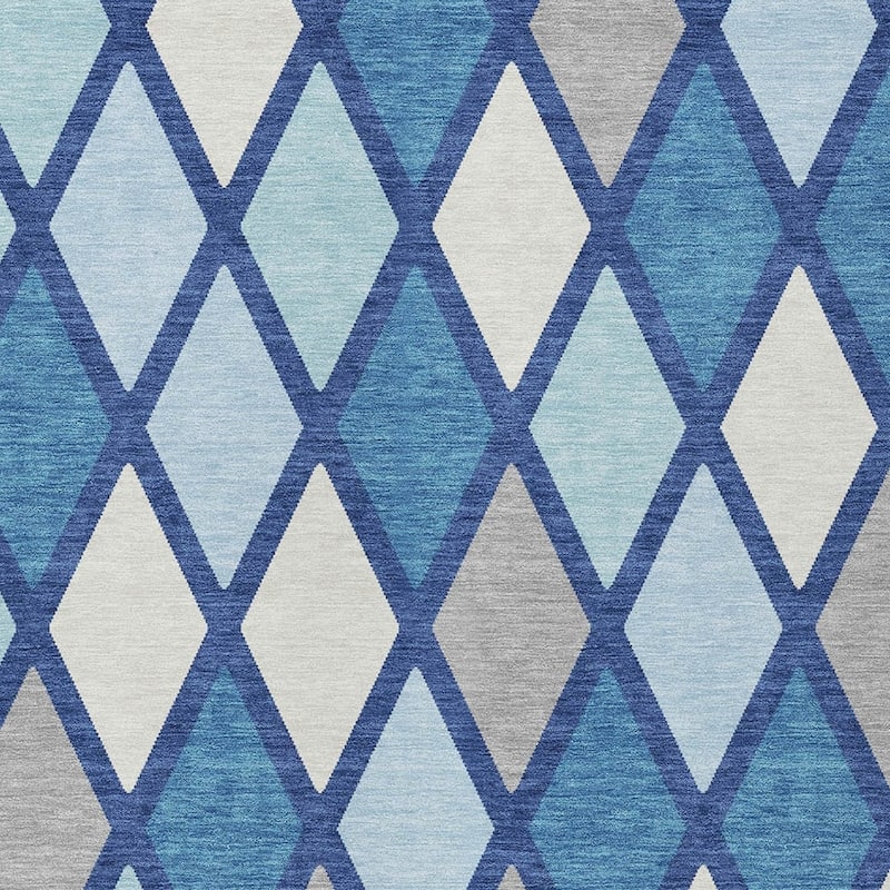 HomeRoots Geometric Transitional Rectangle Outdoor Rug