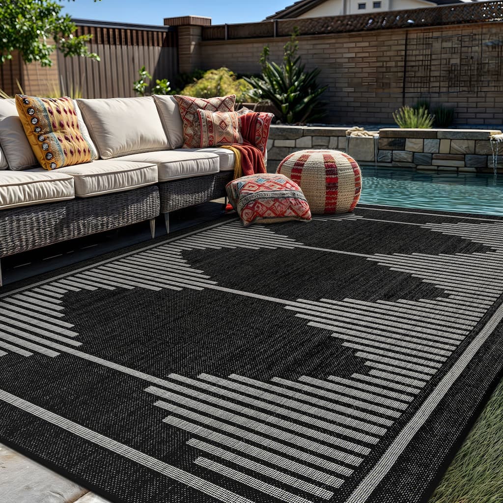 World Rug Gallery Geometric Indoor/Outdoor Flat Woven Area Rug - Natural Jute-Style, Easy-Care Patio Rug for Backyard Porch Deck