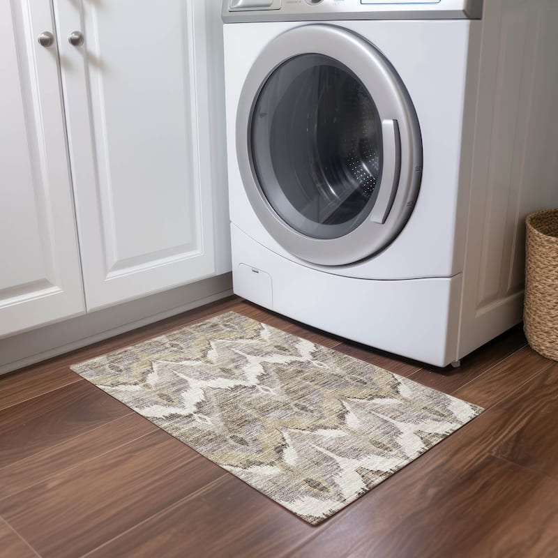 Machine Washable Indoor/ Outdoor Chantille Boho Ikat Rug