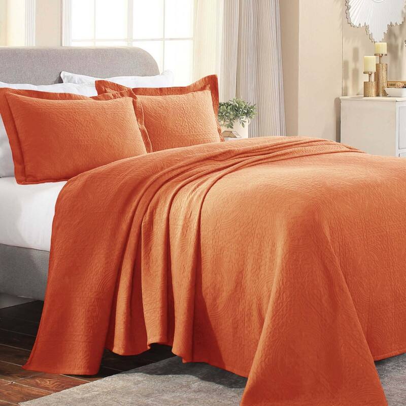 Superior Fleur De Lis Cotton Decorative Bedspread Set