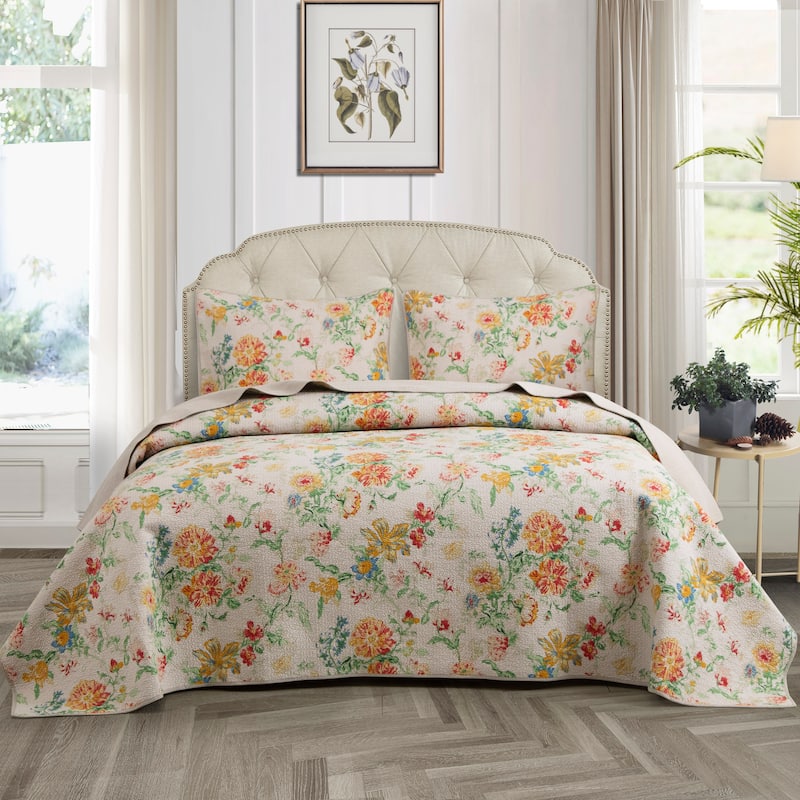 S&S Dreamland Floral Reversible 3 Piece Cotton Quilt Set - King