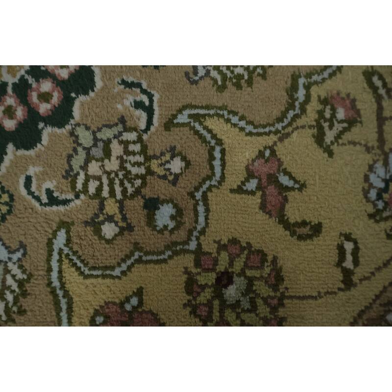 Hand Knotted Oriental Silk Carpet Traditional Floral Beige & Ivories Kashmir Area Rug - 8' 11'' X 5' 11''