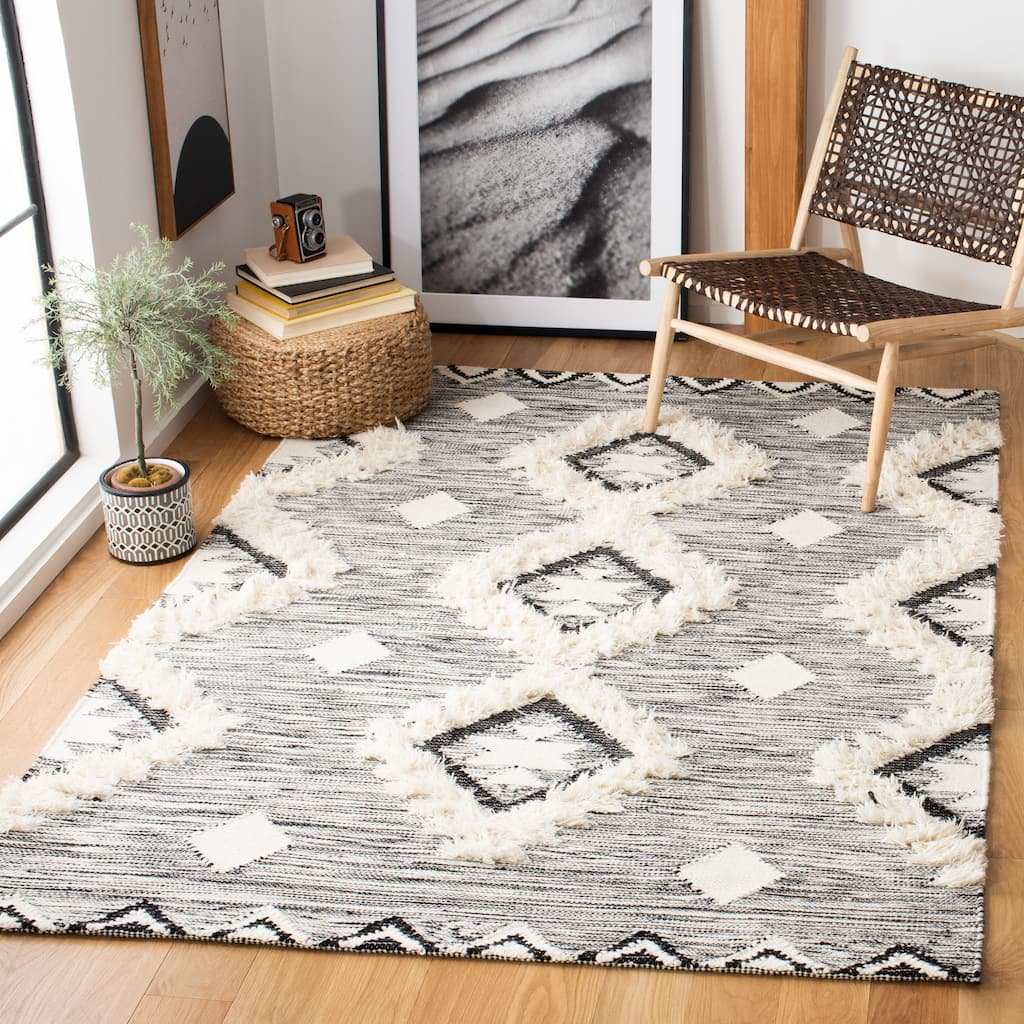 SAFAVIEH Handmade Kenya Sascho Moroccan Diamond Wool Rug