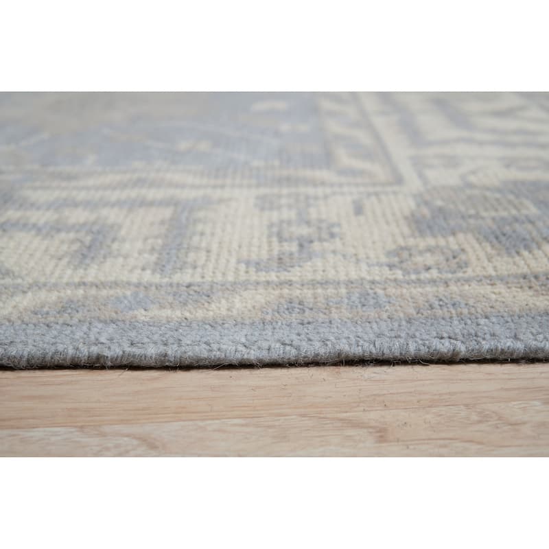 Hand Knotted Wool Gray Traditional Oriental Oushak Rug - 6' x 9'