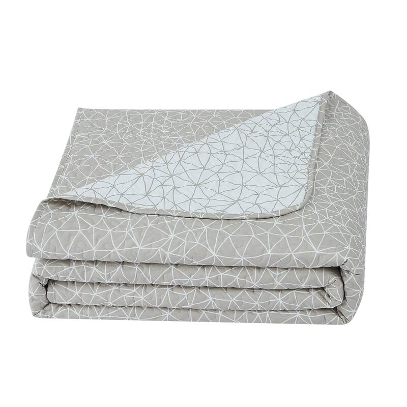 Geometric Maze Quilt and Sham Set