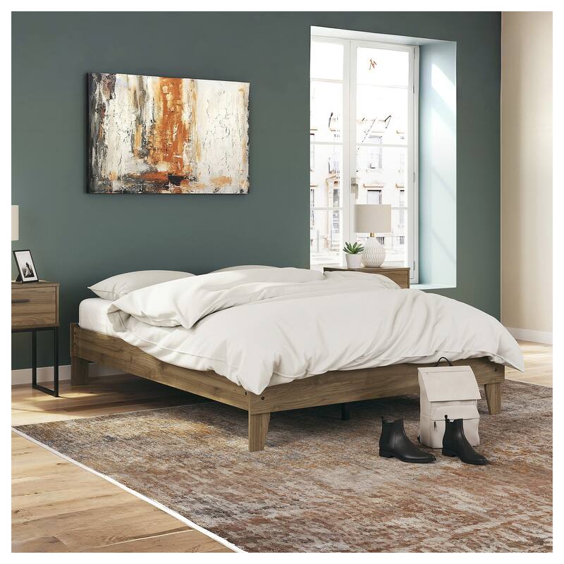 Signature Design by Ashley Deanlow Honey Platform Bed - Queen