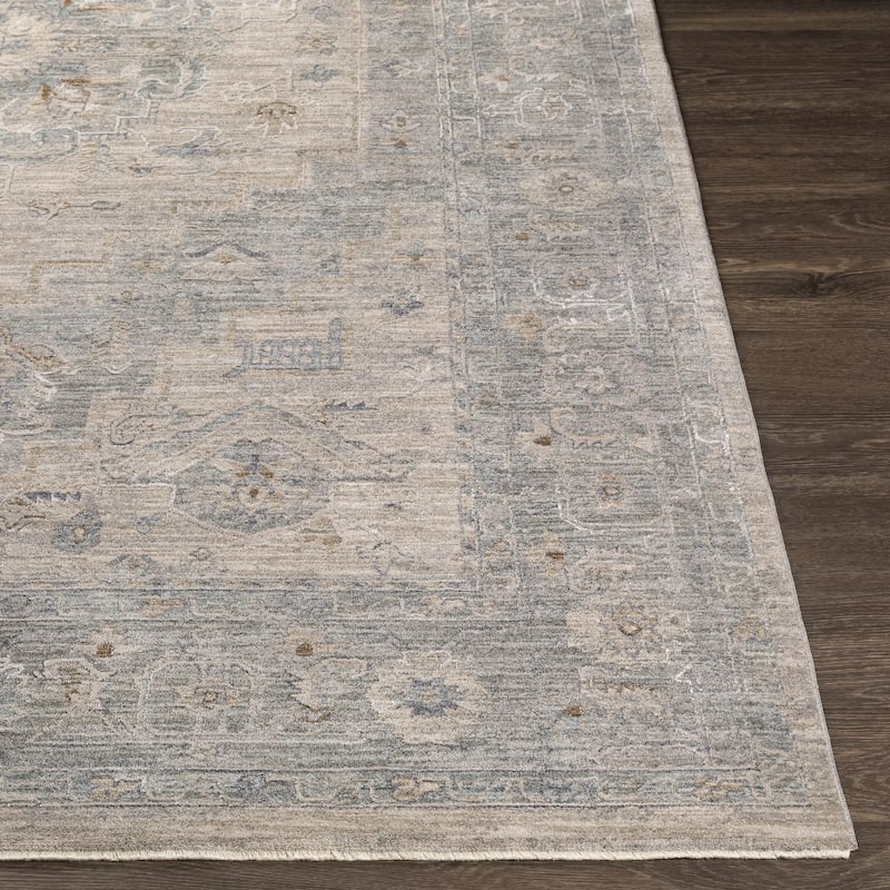 Betty Classic Medallion Area Rug