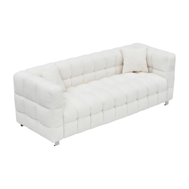 Stylish Fluffy Sofa with Plush Cushions & 2 Throw Pillows - Comfortable 3-Seater Couch