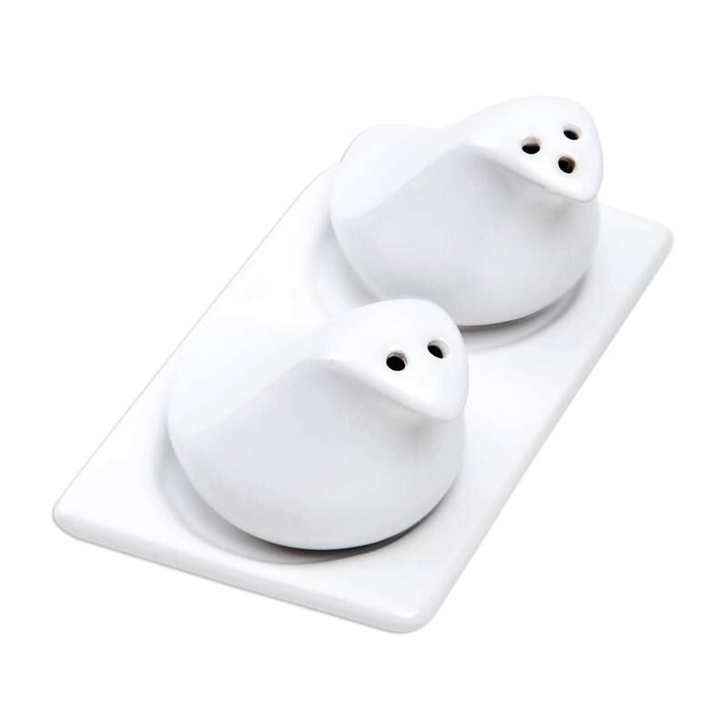 Novica Handmade Sprinkled Spice Ceramic Salt And Pepper Set (3 Pieces) - White - 3 Piece