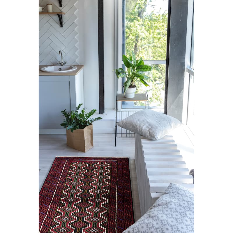 ECARPETGALLERY Hand-knotted Teimani Red Wool Rug - 2'3 x 6'7