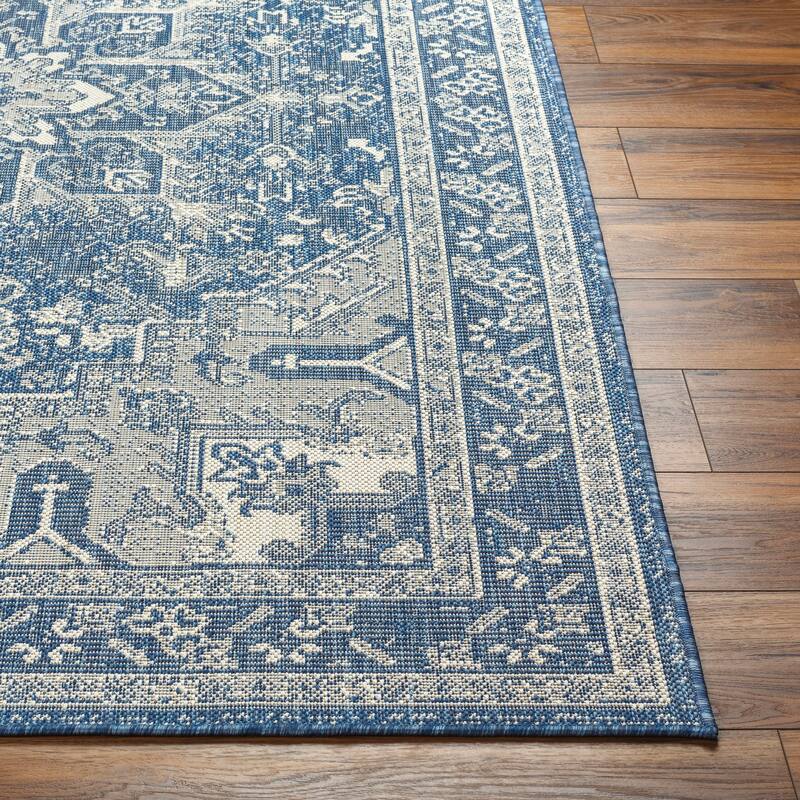 Livabliss Ravello Traditional Persian Indoor/ Outdoor Area Rug
