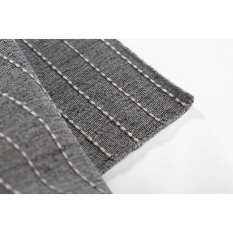 Momeni Oliver Hand Loomed Wool Blended Striped Area Rug