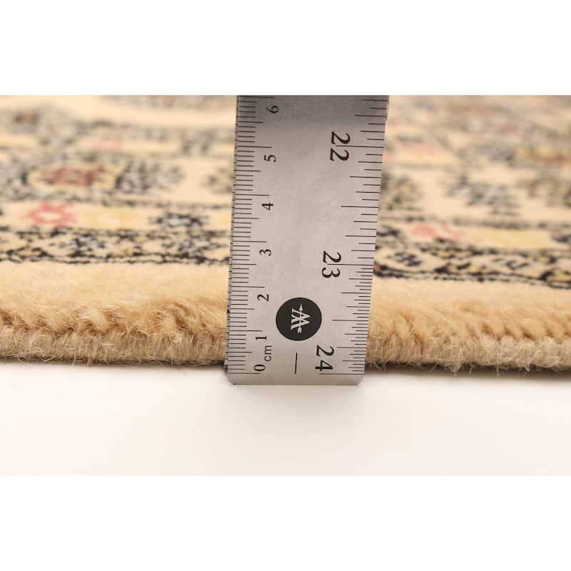 ECARPETGALLERY Hand-knotted Peshawar Bokhara Beige Wool Rug - 4'7 x 6'8