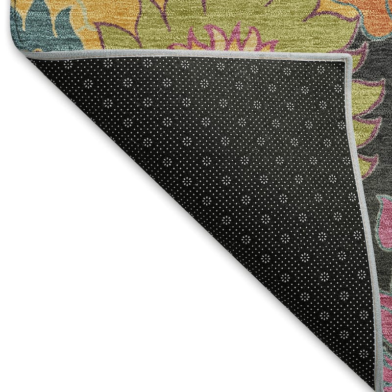 Machine Washable Indoor/ Outdoor Modern Floral Chantille Rug