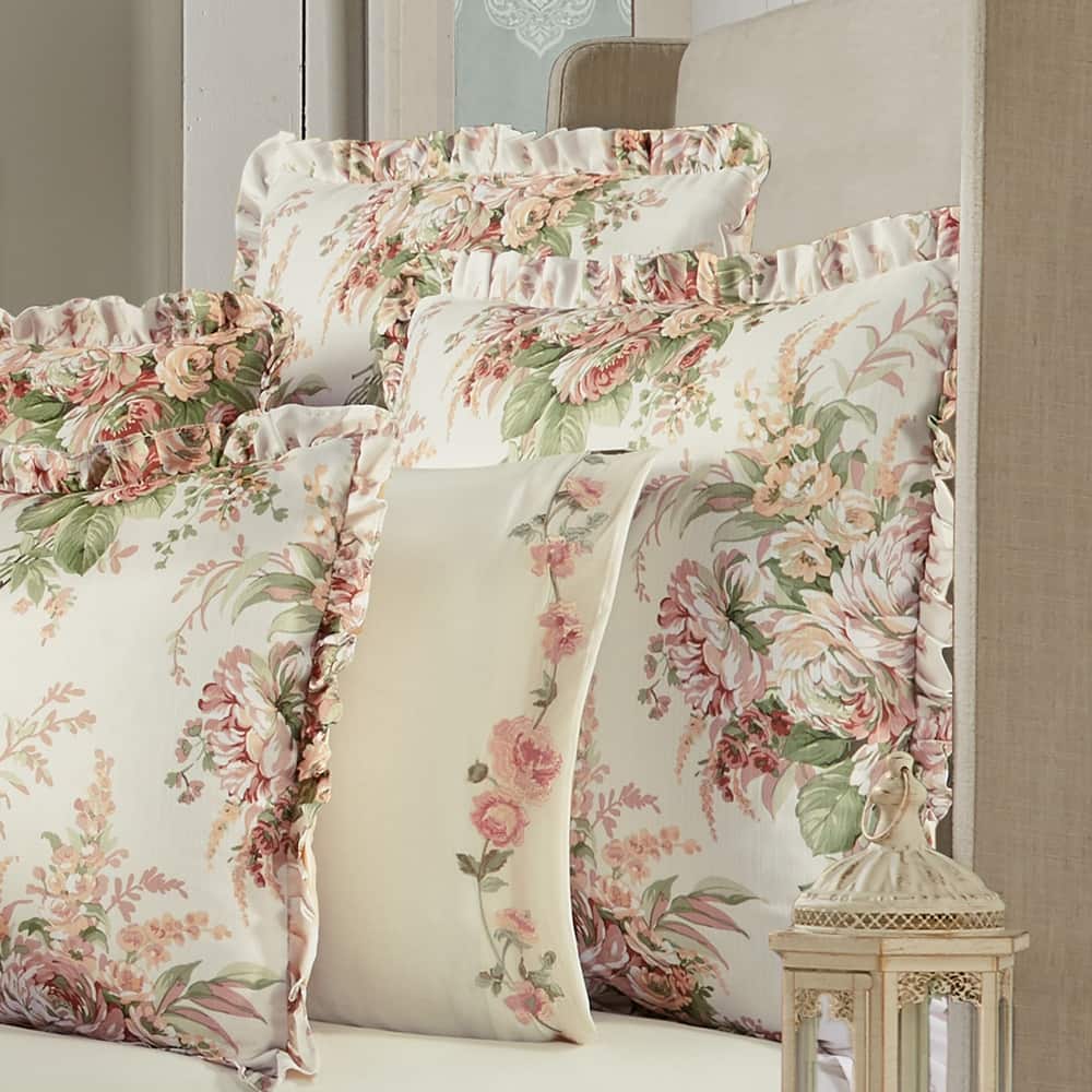 Royal Court Estelle Coral Euro Sham