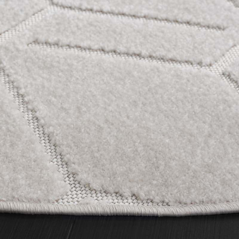 SAFAVIEH Stella Indalecia Modern & Contemporary Rug