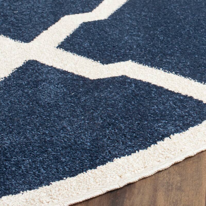 SAFAVIEH Amherst Teresinha Modern Rug