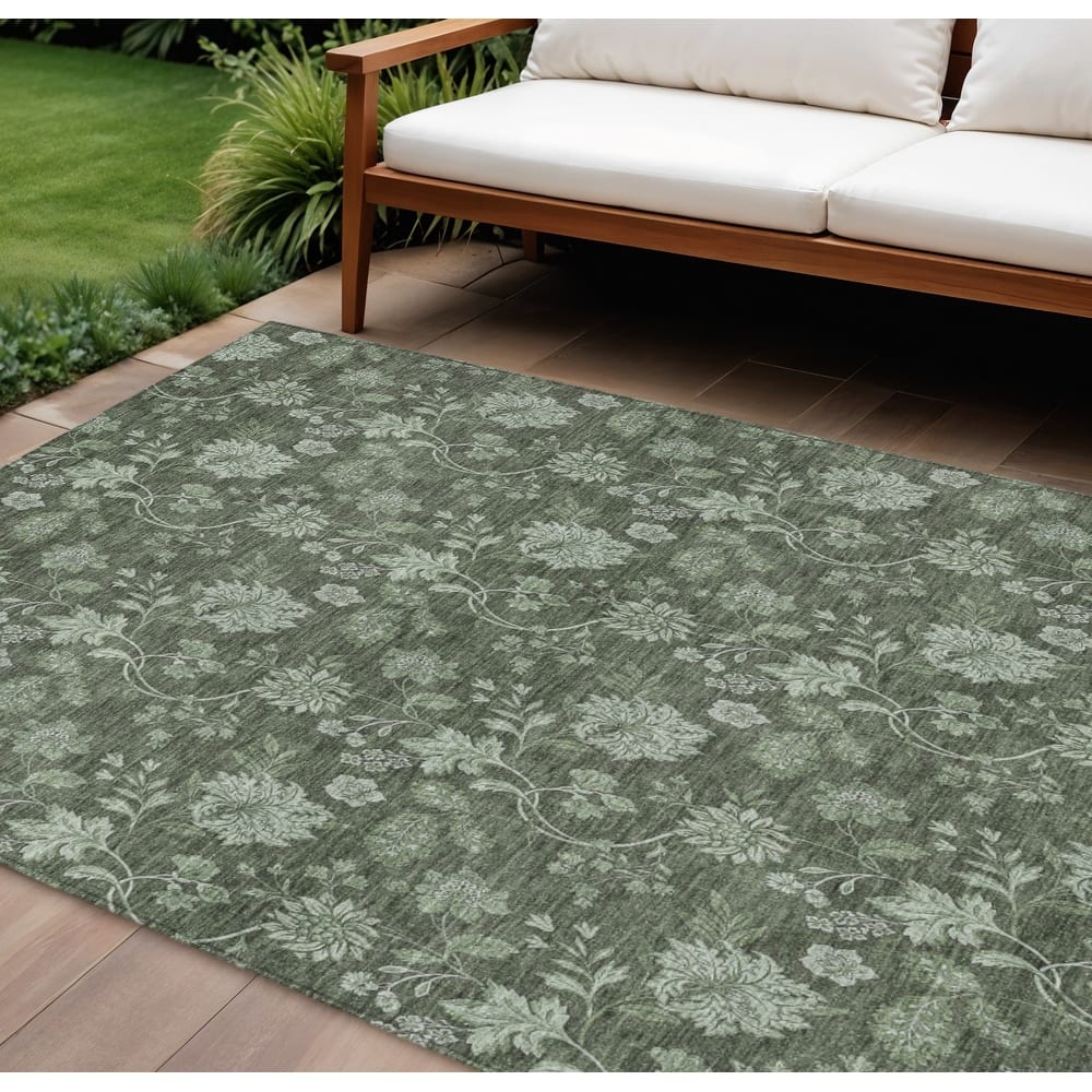HomeRoots Floral Transitional Rectangle Outdoor Rug