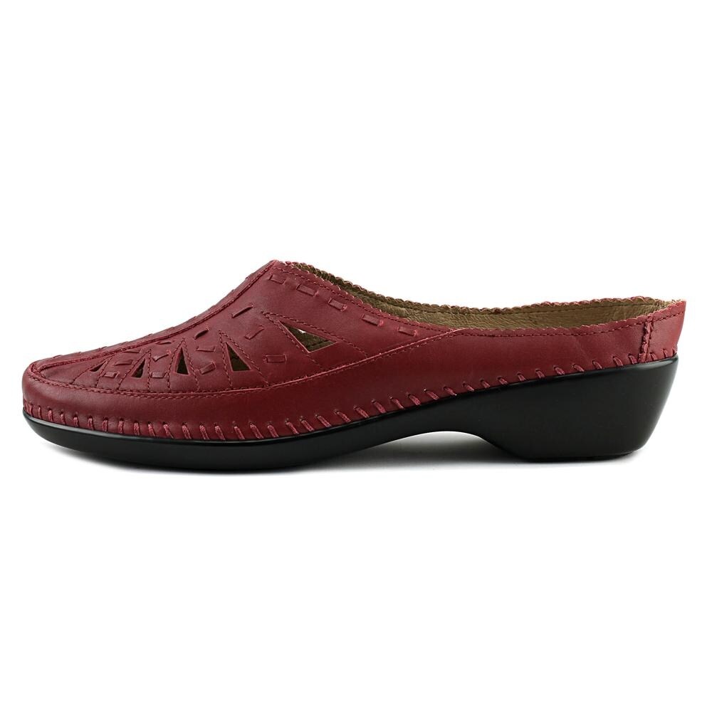 easy spirit clogs mules