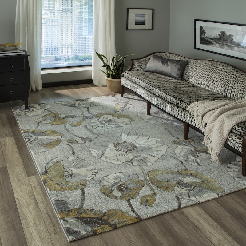 Momeni Luxe Polyester Blend Floral Area Rug