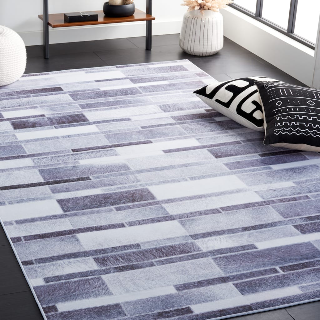 SAFAVIEH Faux Hide Machine Washable Slip Resistant Katalina Modern