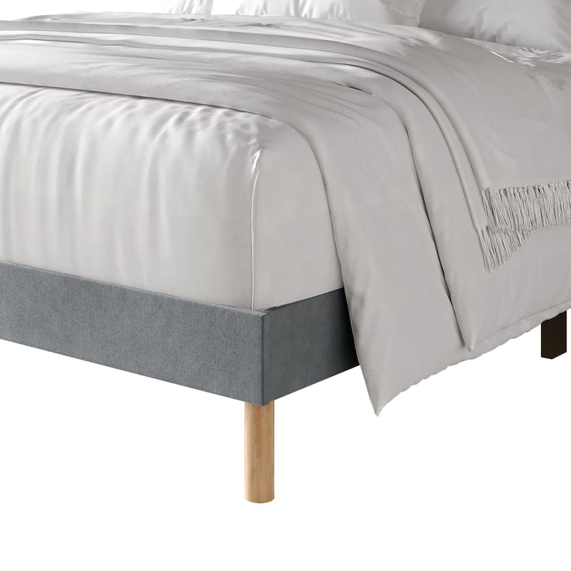 CraftPorch Elegant Velvet Upholstered Bed
