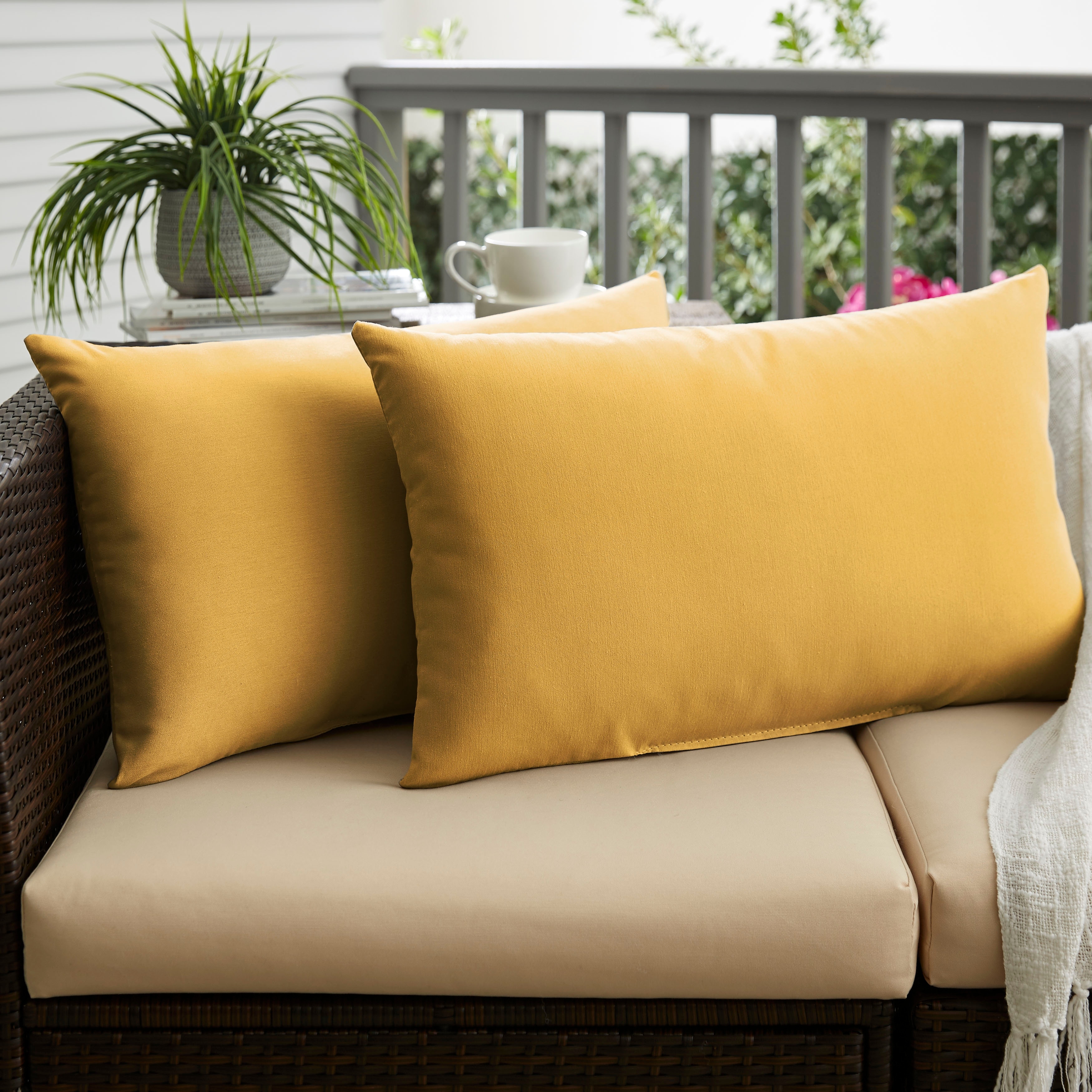 Sorra Home Sloane Butter Yellow Indoor Outdoor Knife Edge Pillow Set