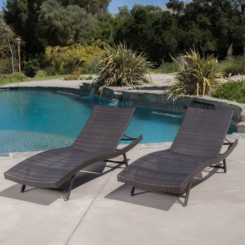 Rustic Outdoor Aluminum Frame Wicker Recliner