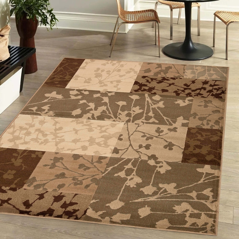 Superior Phlox Floral Color Block Indoor Runner or Area Rug