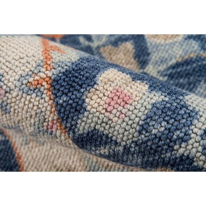 Momeni Anatolia Wool and Nylon Traditional Oriental Area Rug