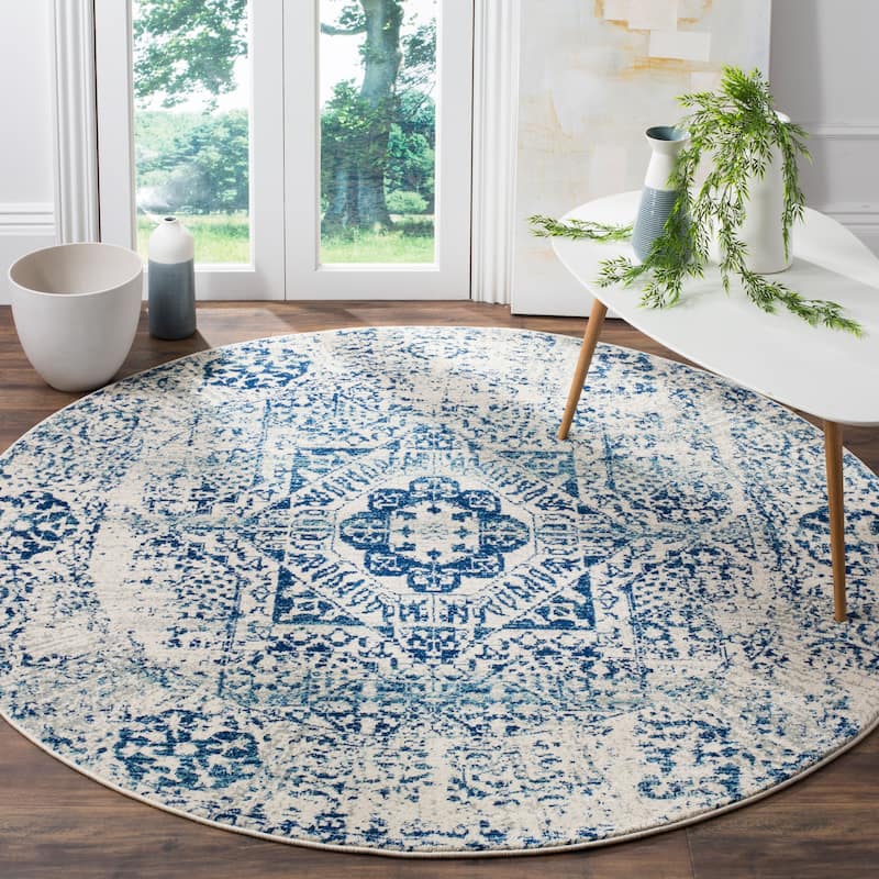 SAFAVIEH Evoke Gioia Vintage Boho Medallion Distressed Rug - 6'7" Round - Ivory/Blue