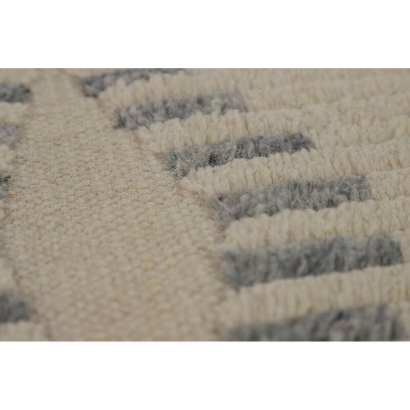 Striped Moroccan Indian Area Rug Handmade Wool Carpet - 5'1" x 8'1"