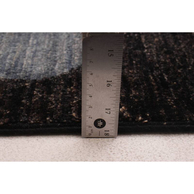 ECARPETGALLERY Hand-knotted Finest Peshawar Ziegler Black Wool Rug - 6'8 x 9'7