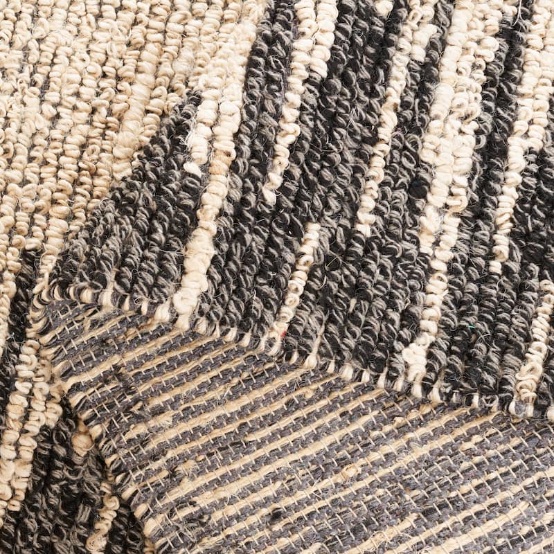SAFAVIEH Handmade Natural Fiber Eliette Boho Jute & Wool